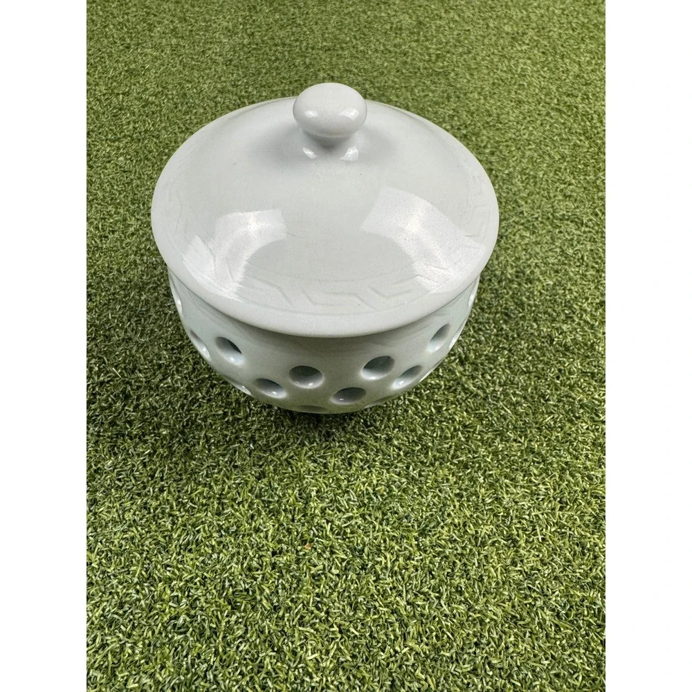 Jingdezhen elegant white